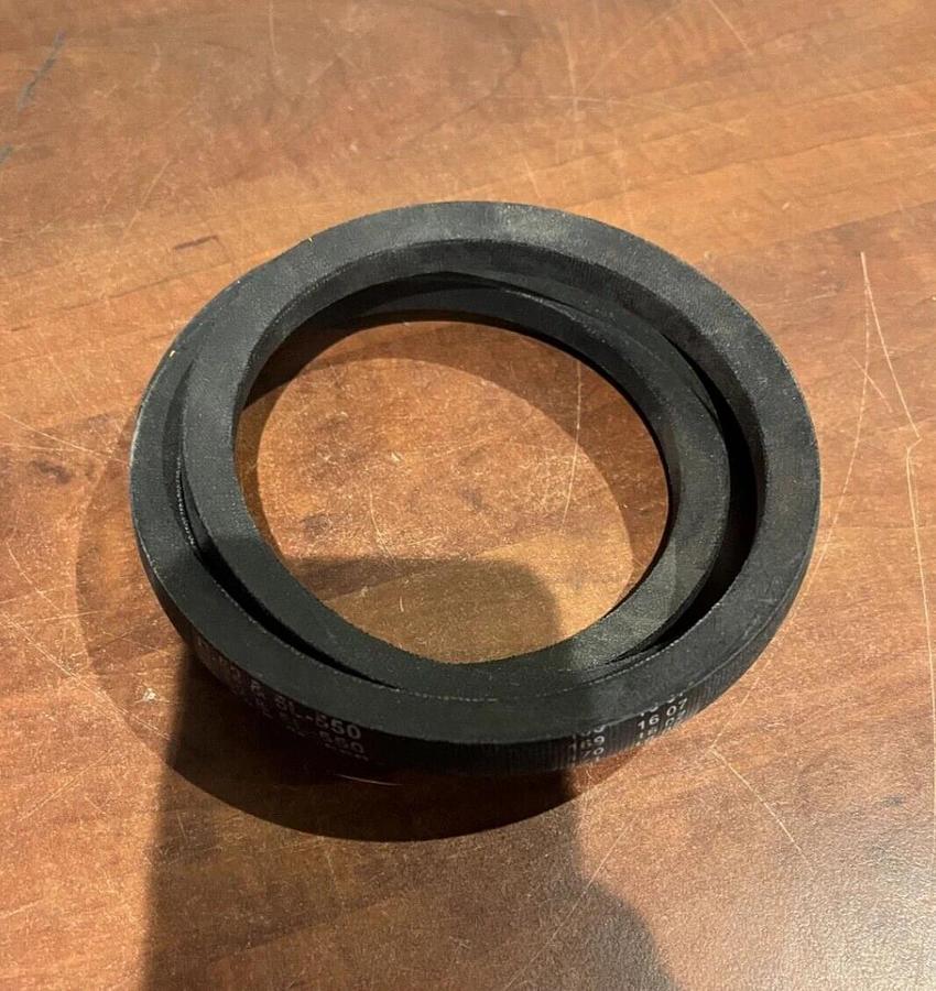 New MVP Industrial Heat & Oil Resistant V-Force Belt - P/N: B-52 5L-550