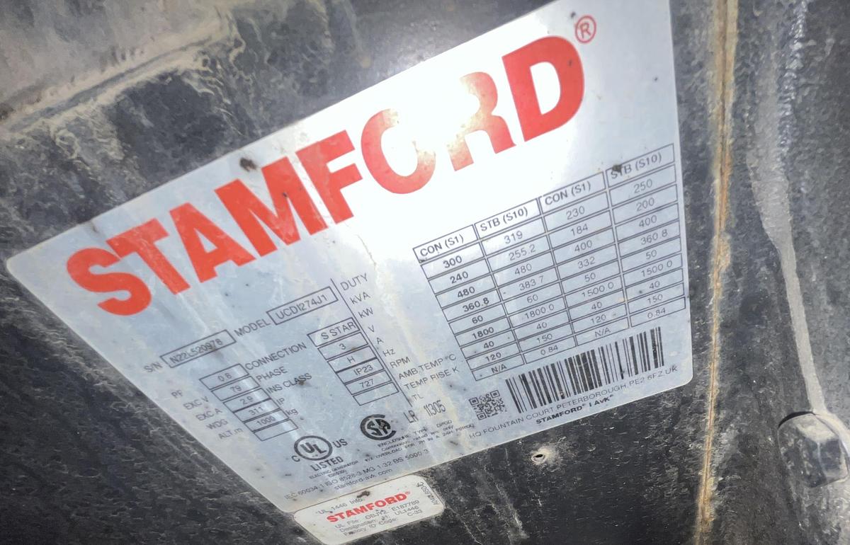 Used 200kW Cummins C200D2RE Spec. D Mobile Diesel Generator - S/N: D180351622 (New Engine!)