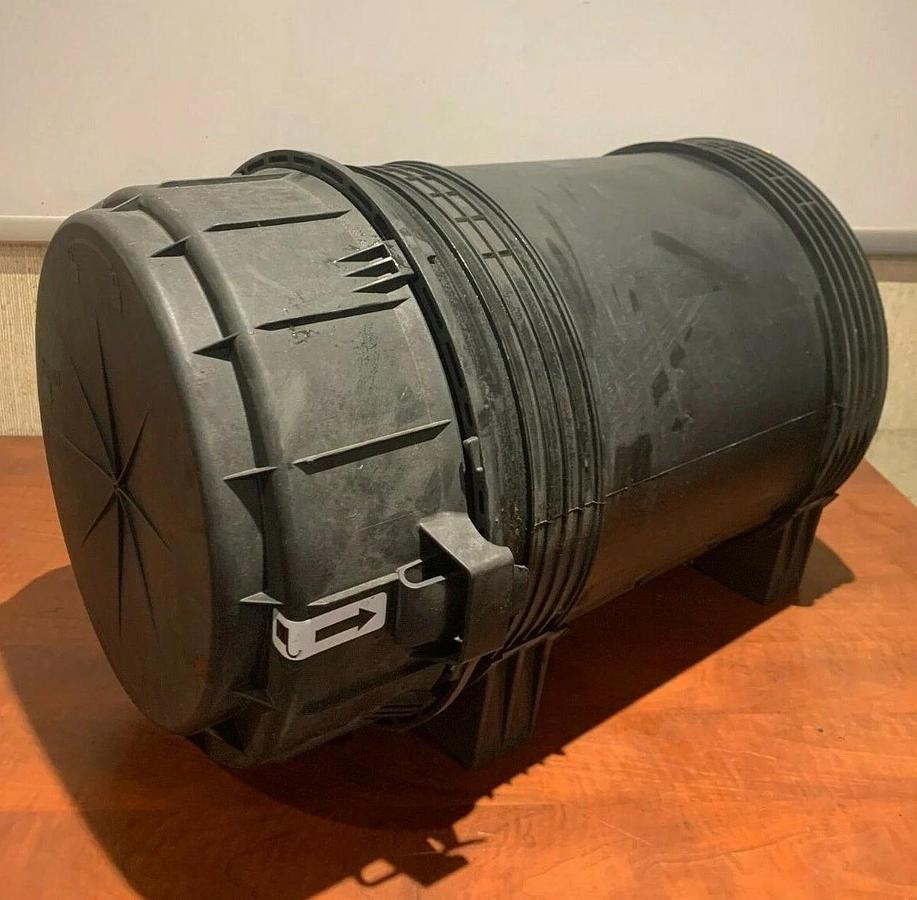 New Old Stock Fleetguard Air Cleaner | Fleetguard AF25708M Air Filter