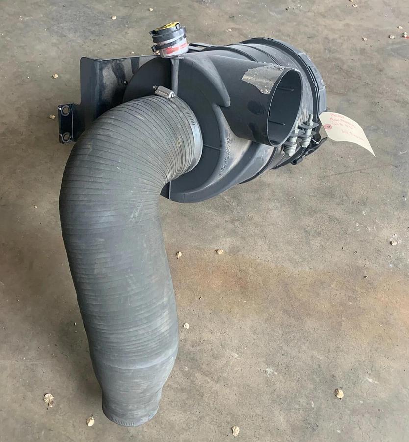 Used Magnum Power Generac MMG35FHD MMG35 | Air Cleaner Assy. P/N: 22967