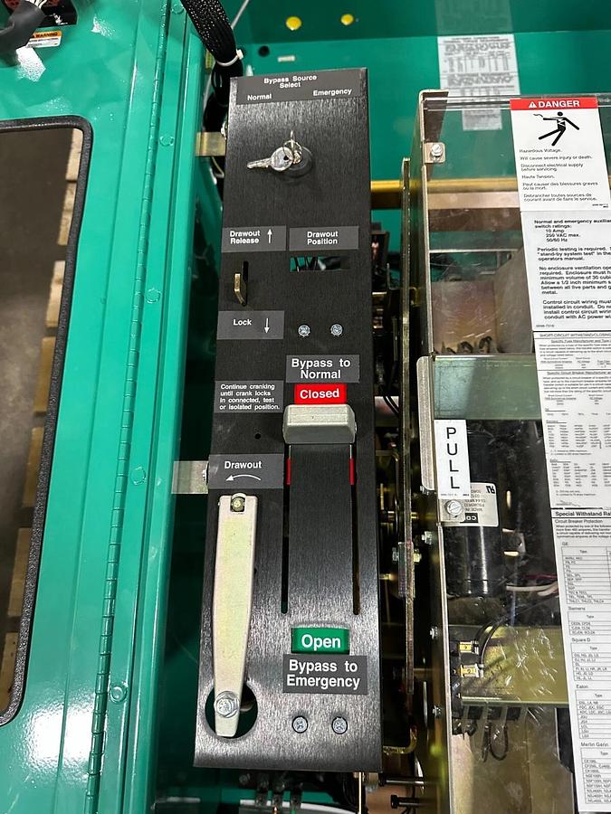 Used Cummins 150 Amp BTPCB-1525128 Automatic Transfer Switch - S/N: I15M877277