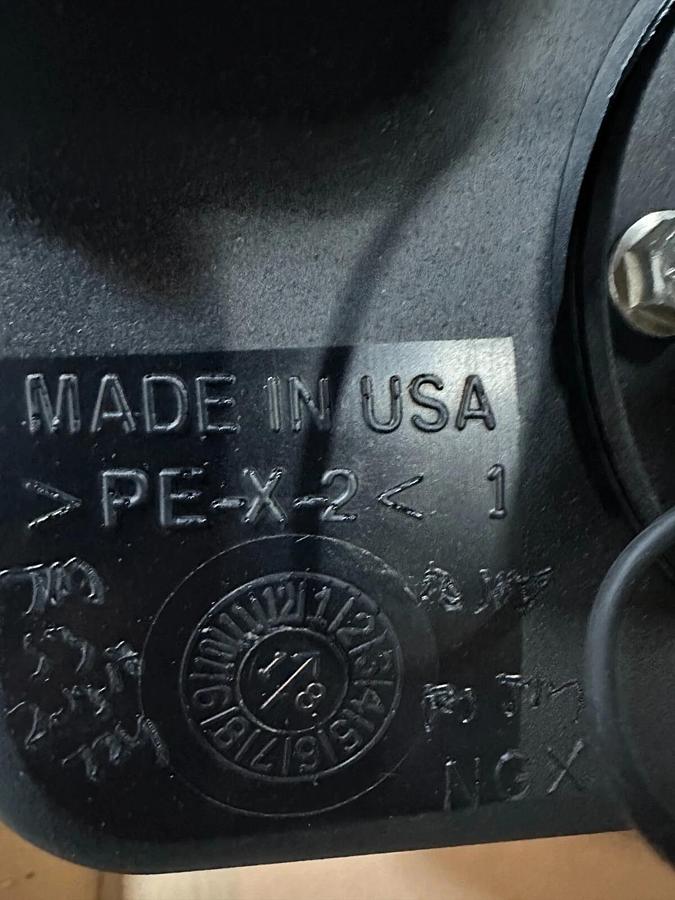 Used John Deere Diesel Exhaust Fluid Tank: DZ103026