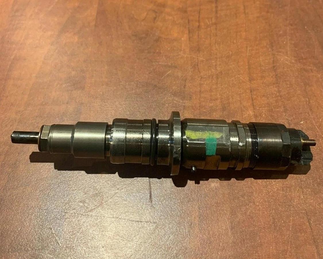 Used Genuine OEM Cummins 5254261PX Fuel Injector CORE (NOT WORKING)
