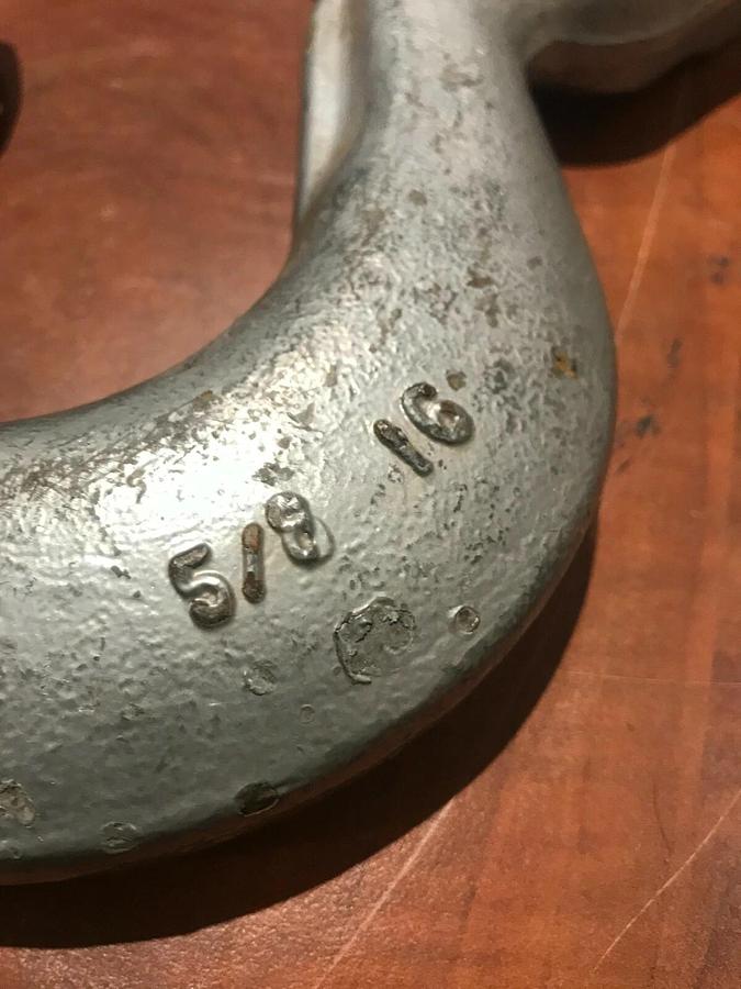 New Crosby 5/8" 5/8-16 Grade 100 Lifting Hook 22,600 lbs. WLL | USA Rigging