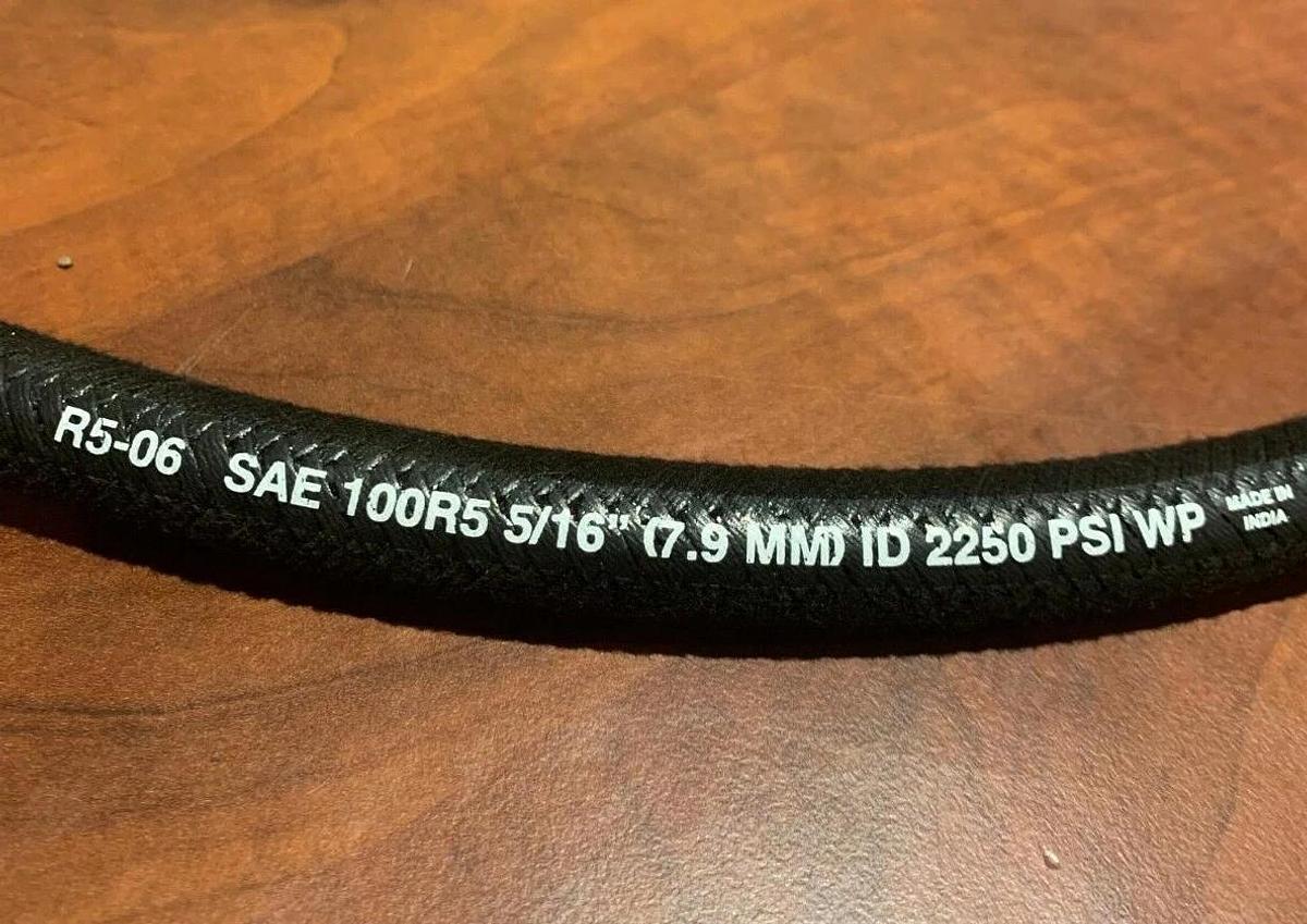 Used 54" Cummins Hydraulic Fuel Hose A043F043 | R5-06 SAE 100R5 5/16" 2250 PSI WP