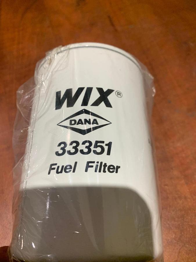 New Old Stock Wix 33351 Fuel Filter (4 Pack)