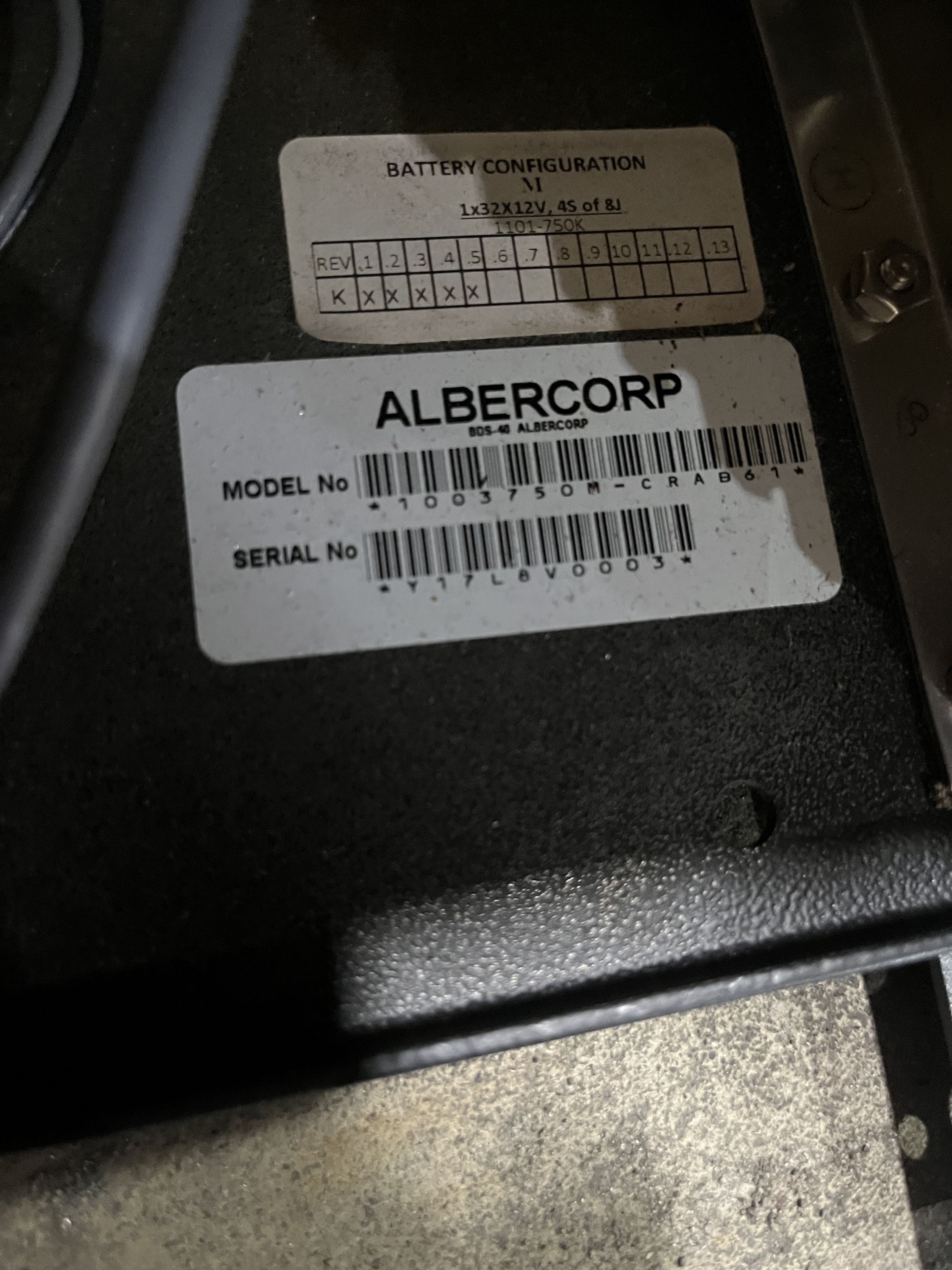 Used Used Alber BDS-40 Battery Diagnostic System Base Unit - Model: 1003750M-CRAB61 | S/N: Y17L8V0003