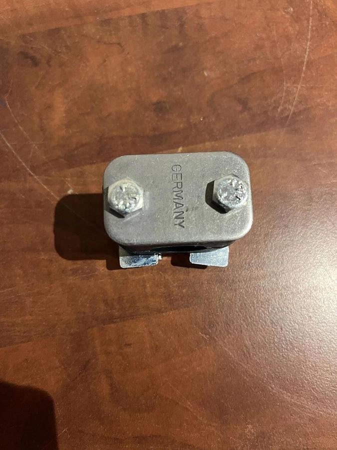 New Stauff Mounting Clamp Assembly - P/N: CRA-321.3-PP-DP-AS-U-W3-K