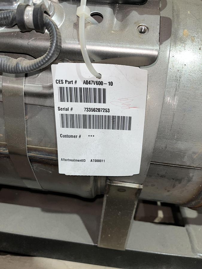 New Cummins Aftertreatment Device Kit - P/N: A052S011 / A047V600 / A048Y173