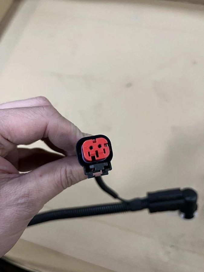 John Deere DEF Suction Line P/N: RE560893