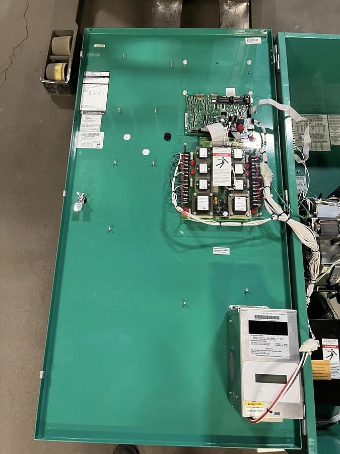 Used 260 Amp 240V 60Hz Cummins OHPCB Automatic Transfer Switch  S/N: C16M929736