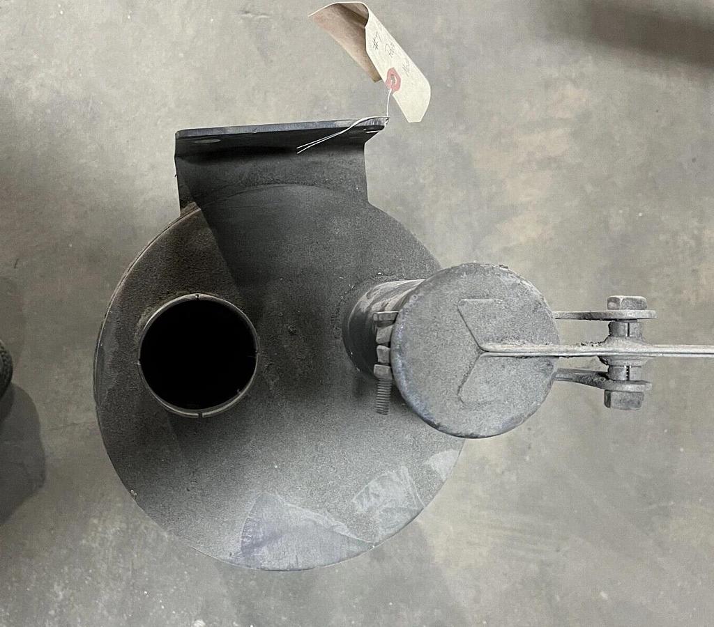 Used Used Magnum Exhaust Muffler from MMG35FHD - P/N: 24332