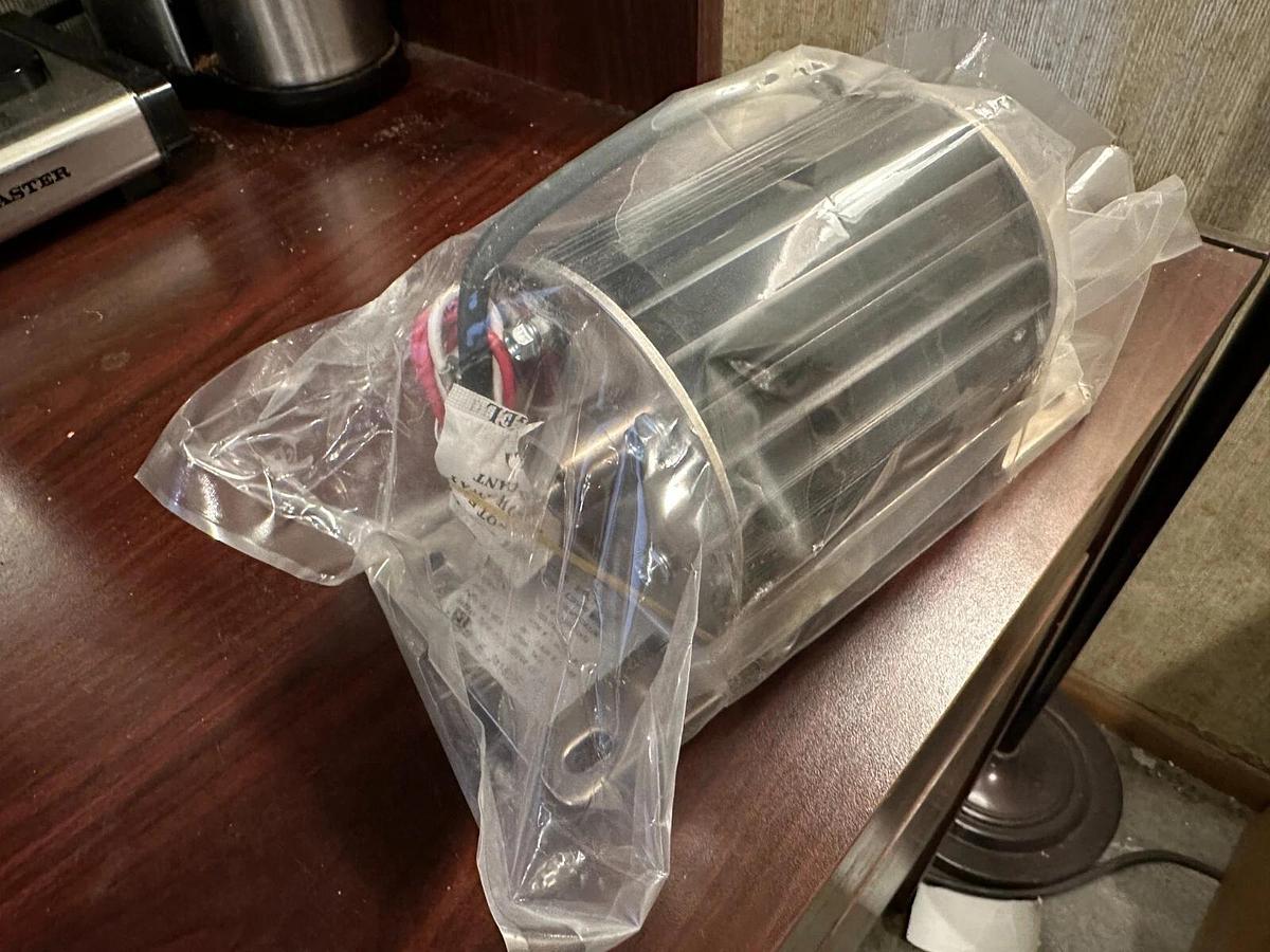 Used Harbin Tech Linear Actuator 220/240V  I Cummins P/N: 306-3112