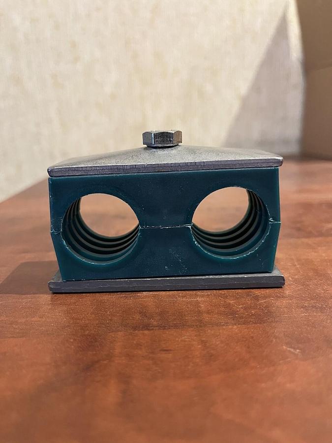 New Stauff Mounting Clamp Assembly. P/N: SP-426.9/26.9-PP-GD-AS-U-W10-K