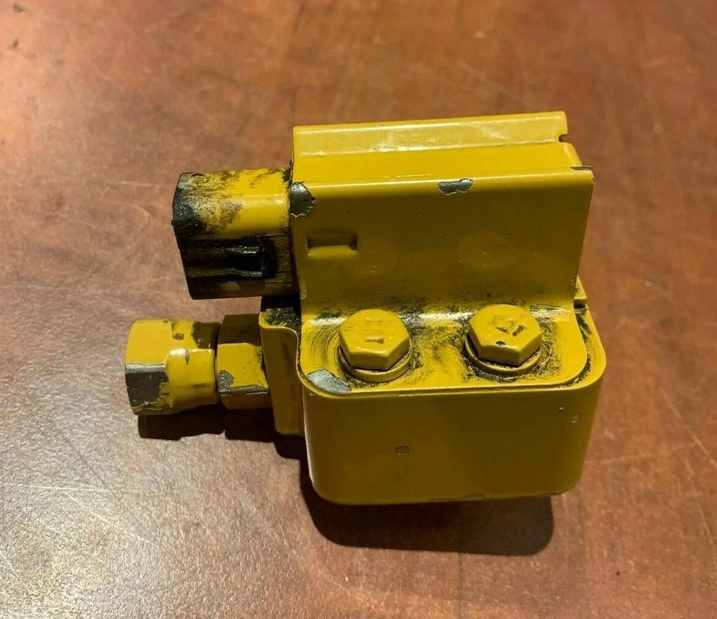 New Genuine OEM CAT Manifold | P/N: 384-3403 3843403