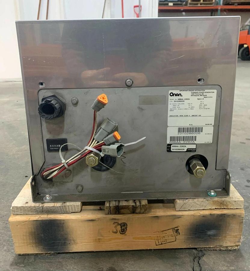 Used Used 6kW Cummins Onan Hydraulic Generator 120/240V 6RBAA-2282A | S/N: I010286026