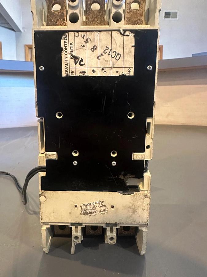 Used ABB SACE S4N 250 Amp Circuit Breaker - AL91264036