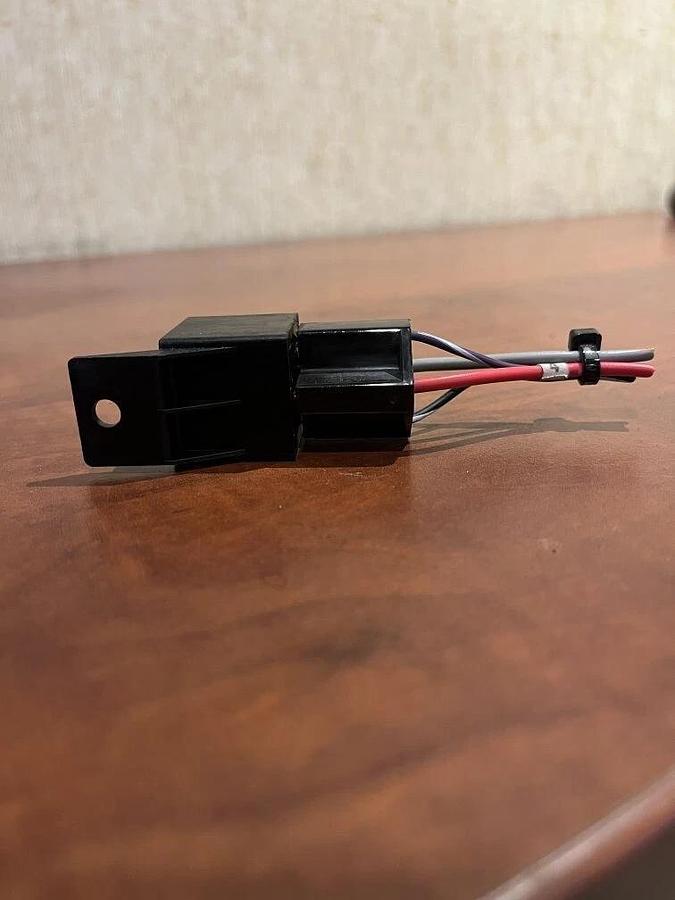 Used Fuel Transfer Relay taken off Generac MMG45IF4