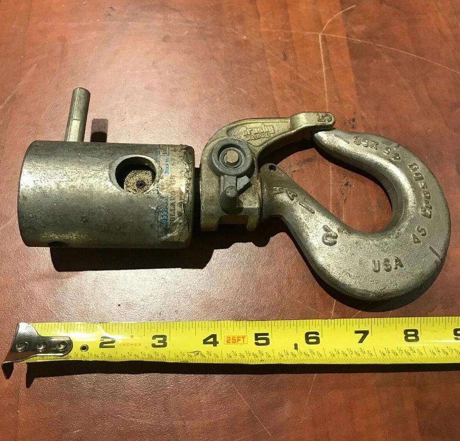 Crosby Bullard Link Chain Nest Swivel Hook WLL 2.3 Tons (4,600 lbs.) | 1051431