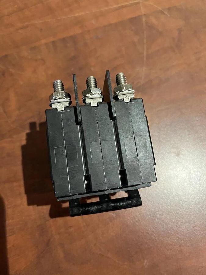 Used 30 Amp Airpax Circuit Breaker - Cummins P/N: 320-1880-04