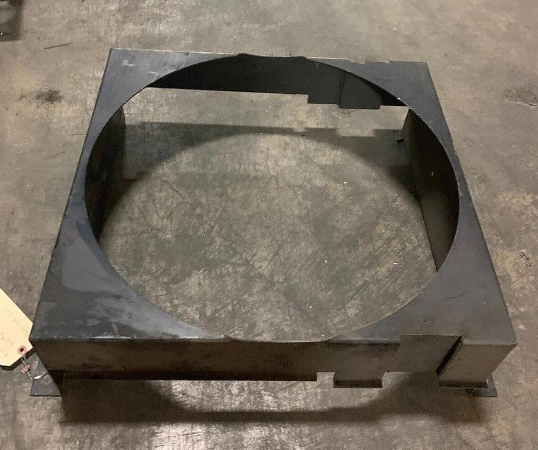 Used Used Genuine OEM Cummins Fan Shroud For C100D6R | P/N: A031A898