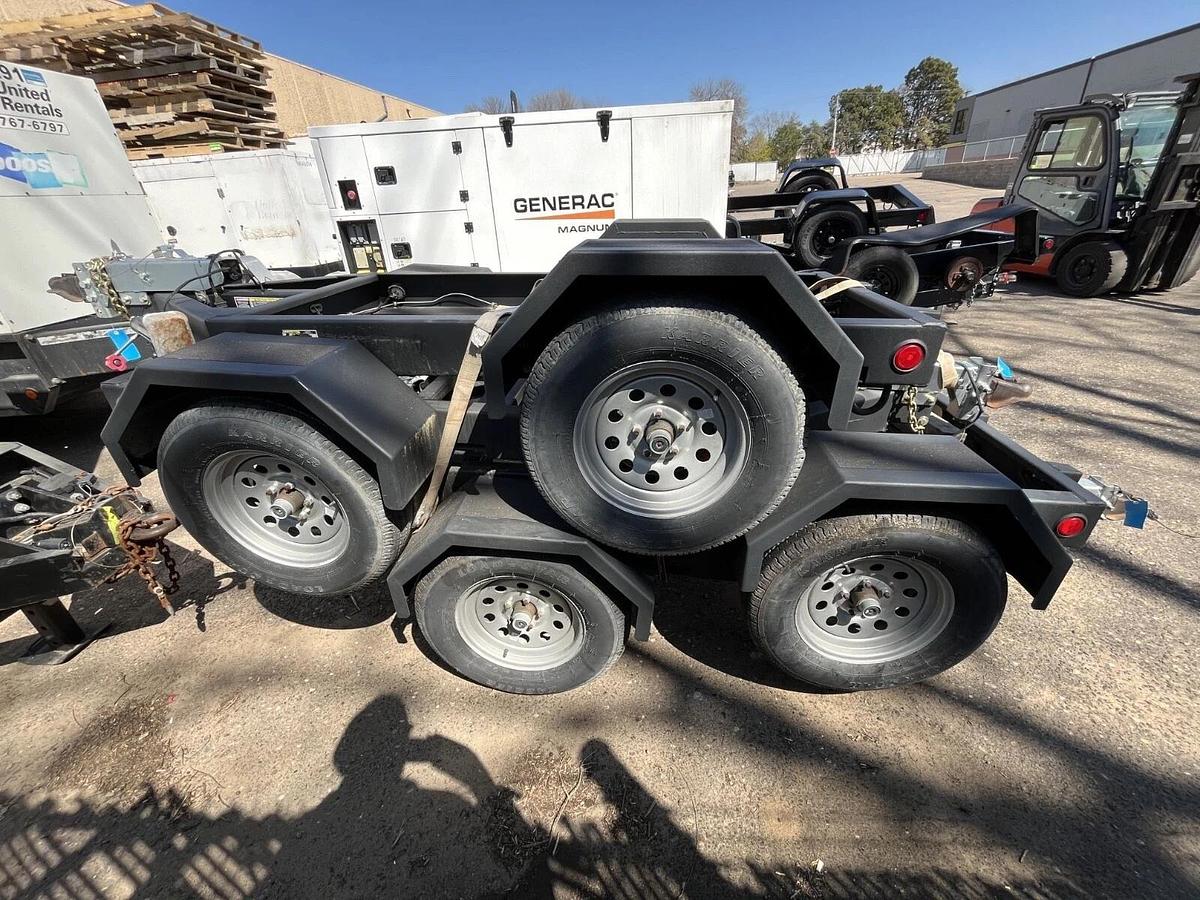 Used Used 10' Triton Single Axle Trailer