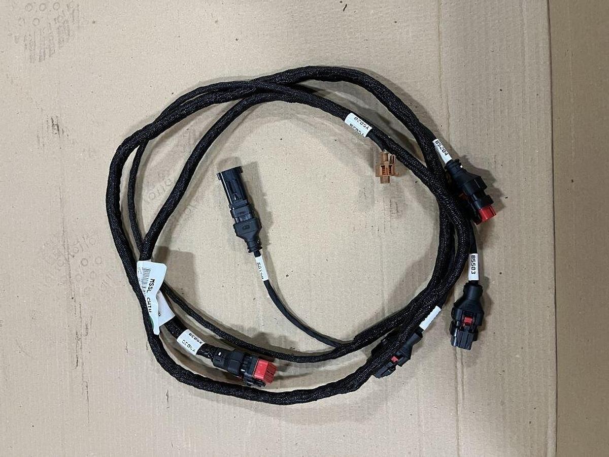 John Deere Wiring Harness P/N: RE567753