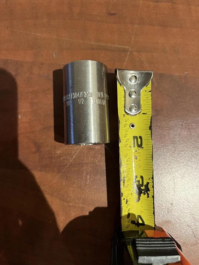 1/2" Stainless Steel F-F Coupling A/SA182 F304/F304L - P/N: 3411D-08 (10-Pack)