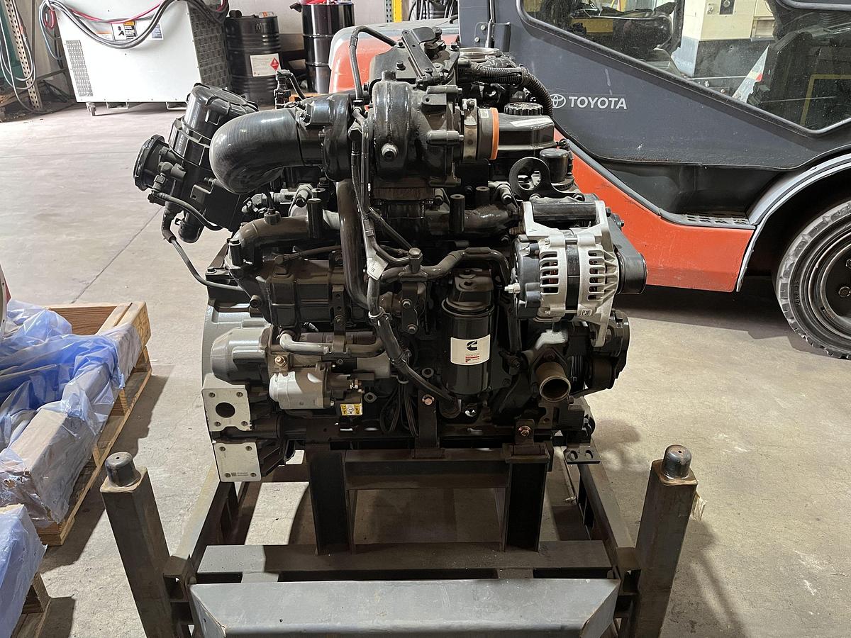 New Cummins 4.5 L QSB5-G12 Diesel Engine [Black Variant]