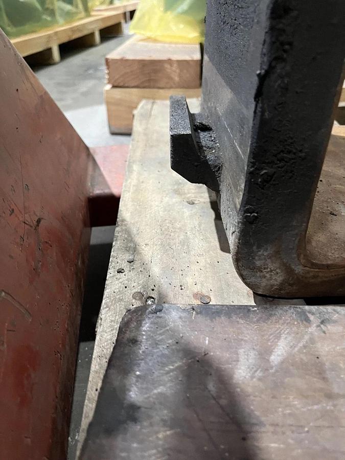 Used Used Forklift Forks - Class 3 - 45" L x 10" W x 25.5" H