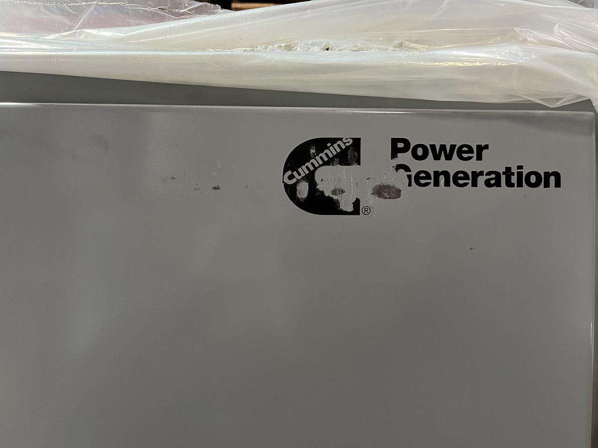 200 Amp 240VAC Cummins OTECSEB Spec. C Automatic Transfer Switch - S/N: D23M229714