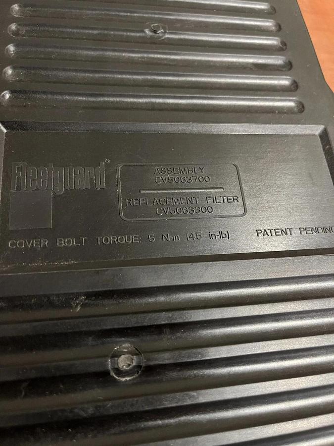 Fleetguard CV5063 Crankcase Ventilation Filter Housing and CV5063300 Filter