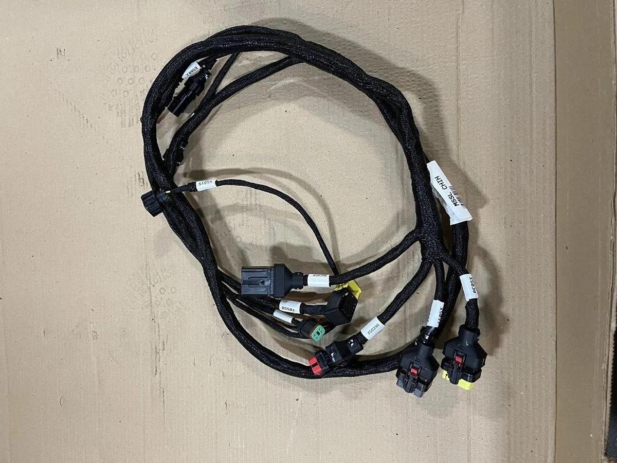 John Deere Wiring Harness P/N: DZ105895