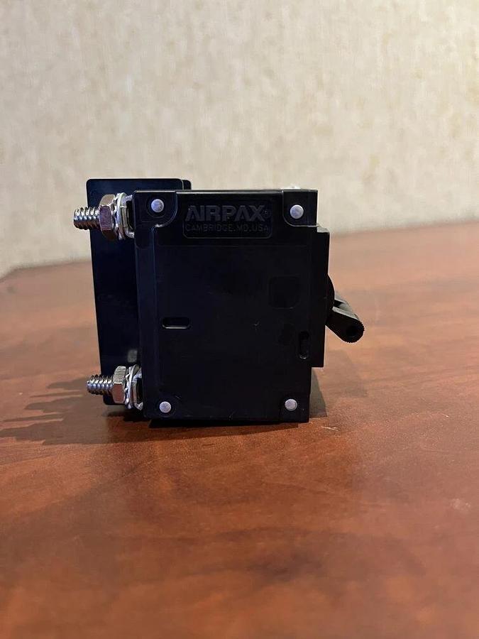 Used 30 Amp Airpax Circuit Breaker - Cummins P/N: 320-1880-04