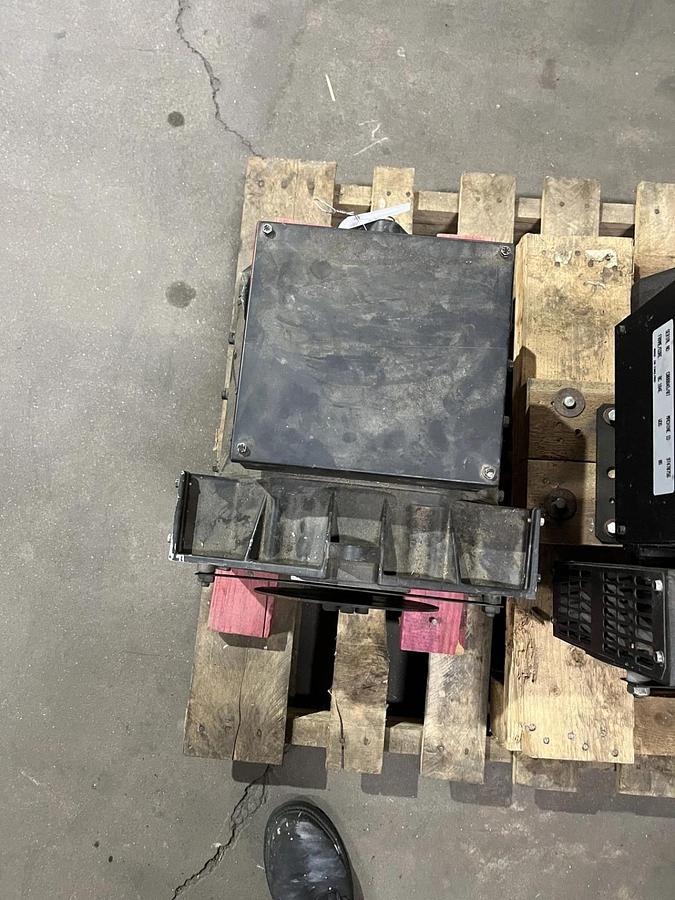 Used Used 6kW Stamford BCXI164A1 Alternator - S/N: C0066897-004