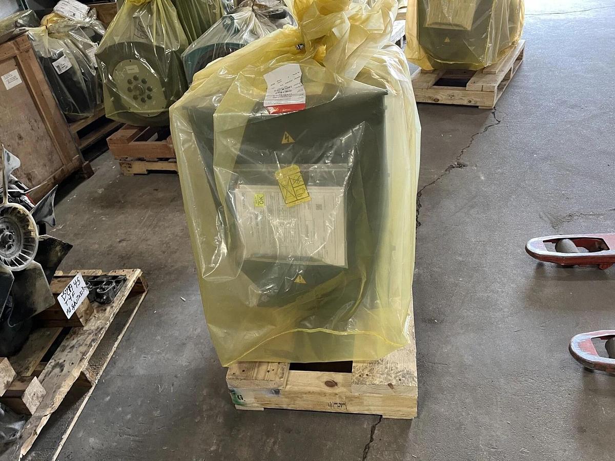 Used New 117kW (146kVA) Cummins / Stamford UCI274D1 Alternator - P/N: A041C532