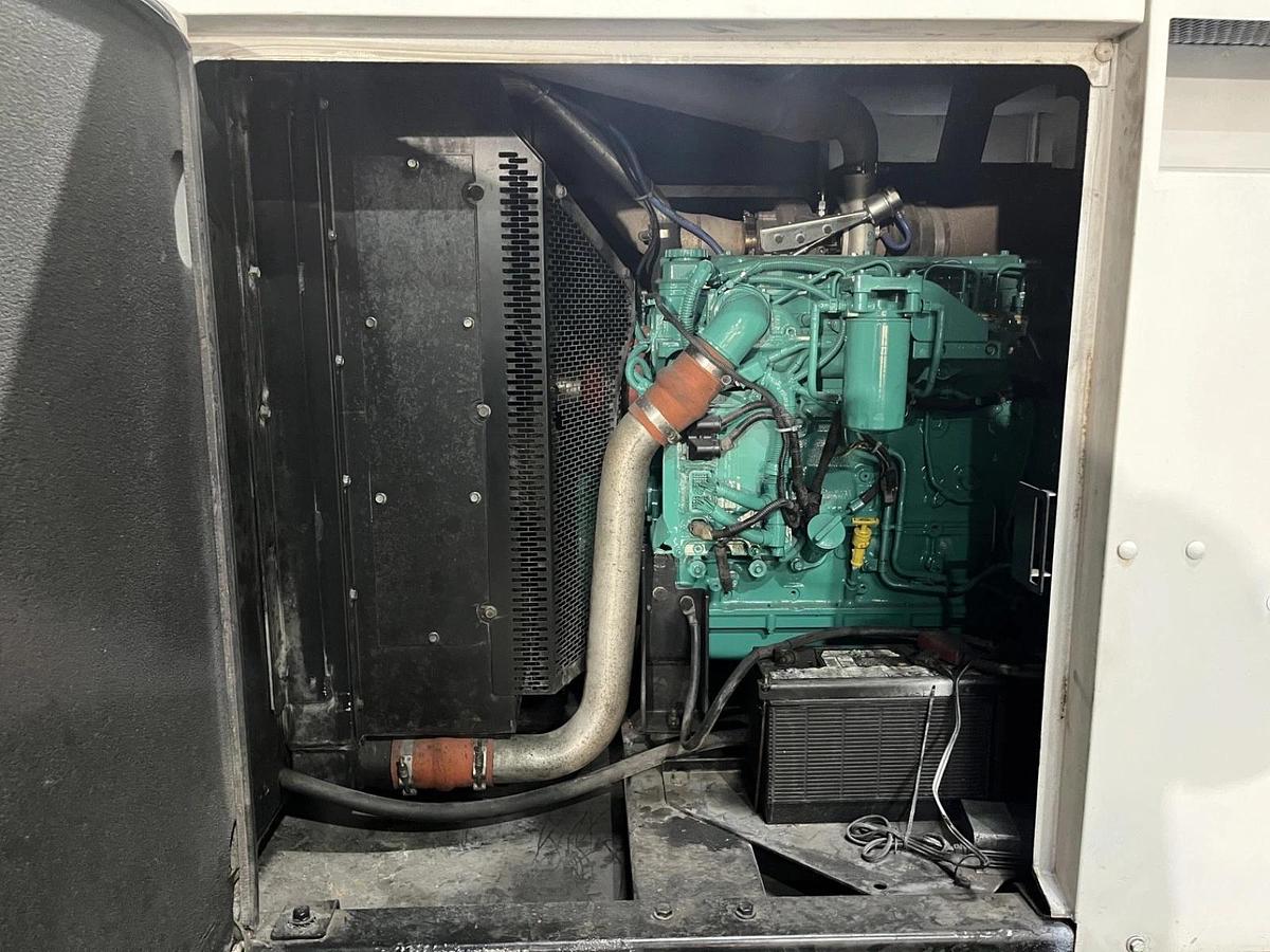 200kw Cummins C200D6R Spec. A Mobile Diesel Generator - D110207216 (New Engine!)