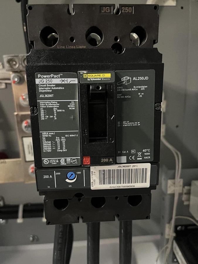 Used 200A 208V ASCO D03AUSA30200CGXM Automatic Transfer Switch - S/N: 1808631-004RE