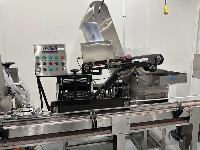 Used Filling Line, Bottles, Rinser, Capper, Labeler, 85 Bottles per Minute #A744951