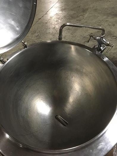 Used GROEN #EE-40 40 GAL ELECTRIC STEAM KETTLE w/ Tangent Draw Off & S/S Cover (#845)