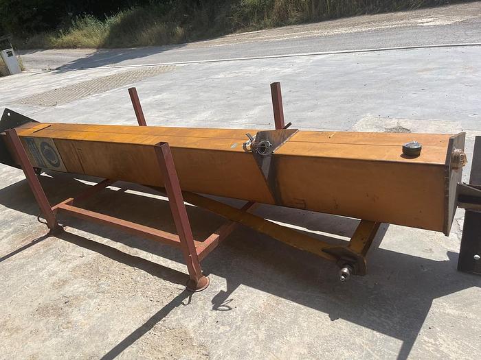 Usato GRU A BANDIERA 4