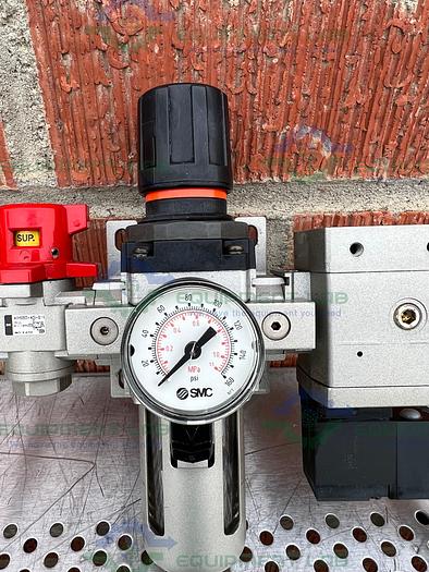 Used SMC  NAW3000-N03 Filter Regulator 0.05-0.85MPa w/ SMC Pneumatic / Solenoid  Valve