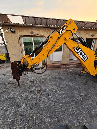 Used 2014JCB 3CX BACKHOE LOADER with Jackhammer