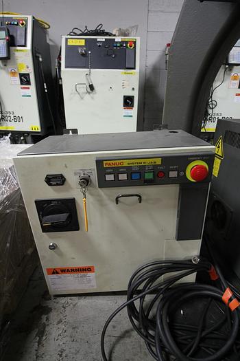 Used FANUC M410iB/160 PALLETIZING ROBOT WITH RJ3iB CONTROLLER