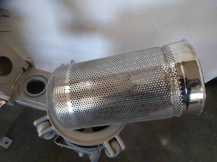 Gebraucht Hochleistungs-Beutelfilter Gehäuse TBF-0101-AD10-050D, Hayward, überholt