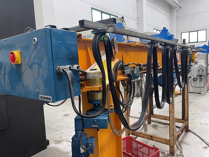 Usato GRU A BANDIERA DEMAG