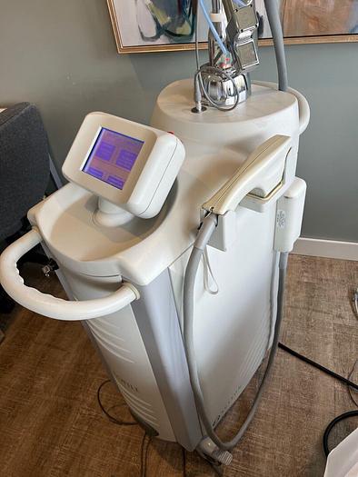 Used Sciton Profile w/ Dual 1064 nm, Erbium Contour 2940 nm, Thermascan 1319 and BBL