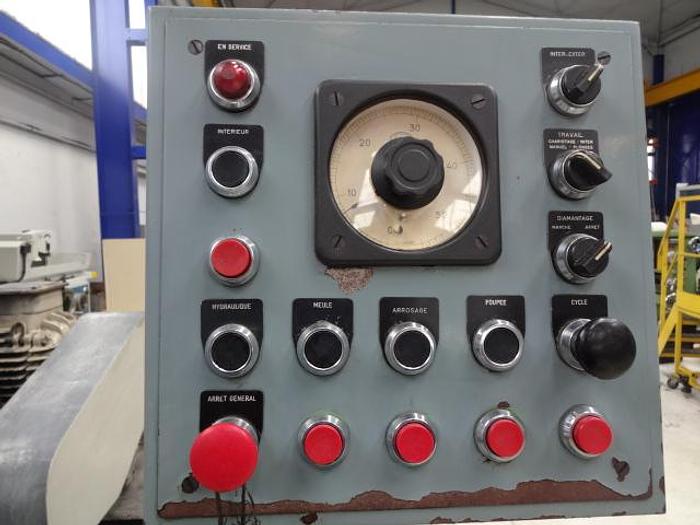 Utilisé Rectifieuse cylindrique extérieure et intérieure - Construction de Clichy CC