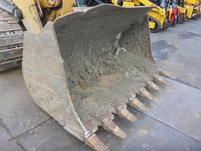 Used CATERPILLAR 963D