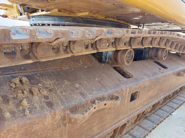 Usato CRAWLER EXCAVATOR CATERPILLAR 330DLN